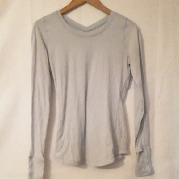 Lululemon 5 Mile Light Blue Long Sleeve Shirt Size 6 - Picture 2 of 3